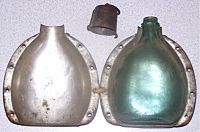 Feldflasche geöffnet Feldflasche geöffnet